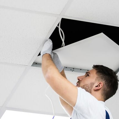 Conception de plafond en étoile optique 60x60 Carreaux de plafond en fibres minérales en bois avec taille personnalisée