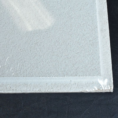 Carreaux de plafond minéraux revêtus de poudre et matériaux ignifuges 60x60