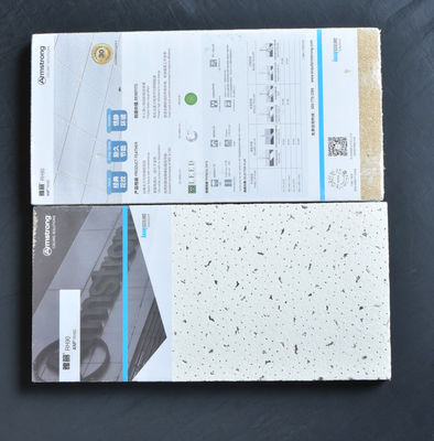 Taille personnalisée Armstrong Acoustique Suspendu Plafond en fibres minérales